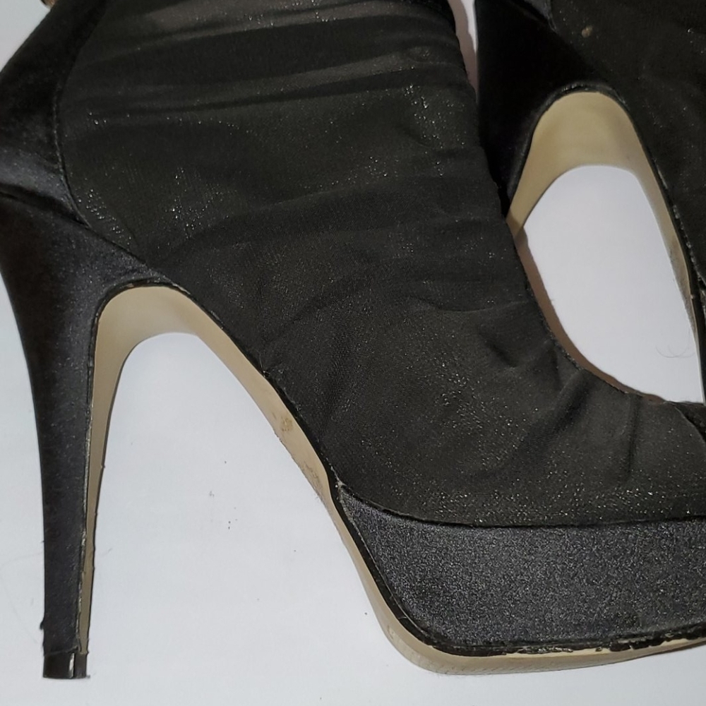 Bakers Platform Peep Toe Pump - image 4